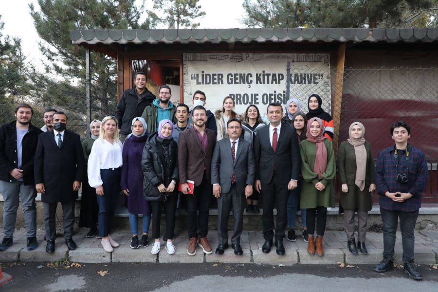 Vali Çiçek’ten Girişimci Genç Liderler’e ziyaret
