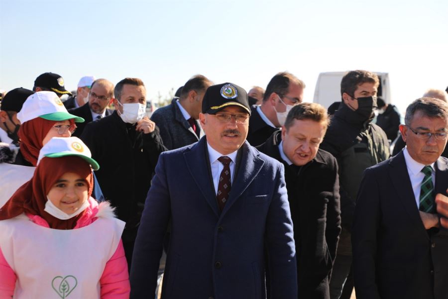 Vali Çiçek; “Biz yeşilinde şehri olacağız”