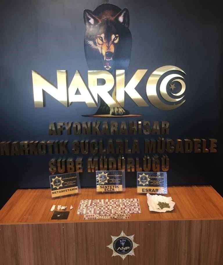 Narkotik sokak satılarına göz açtırmıyor