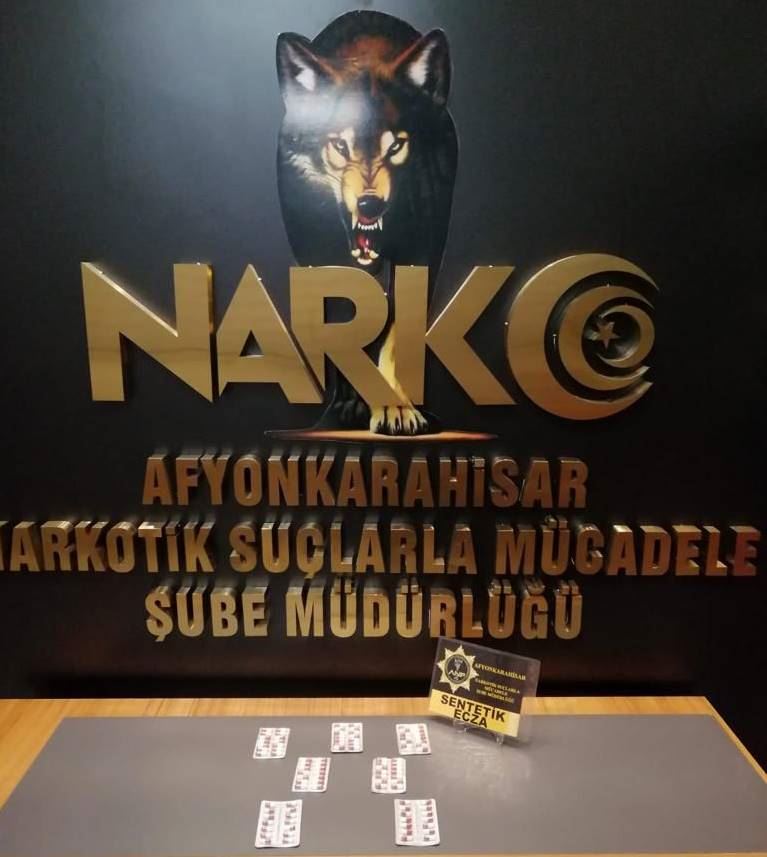 Narkotik sokak satıcılarını bir bir topluyor