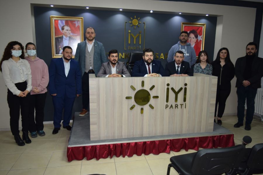 İyi Parti Gençlik Kolları yeni başkanı Gökhan Toker