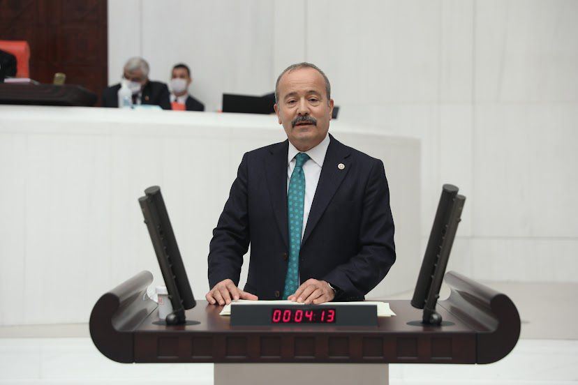 Taytak; “Asgari ücret hepimizi memnun etmiştir”