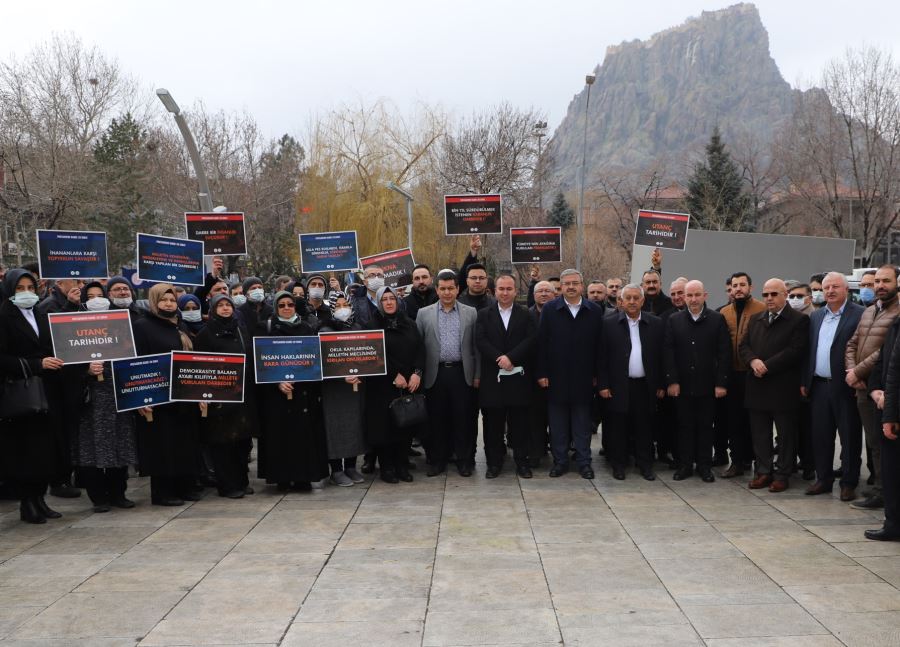 Satılmış: “Milyonlarca insanın hayatını kararttılar”