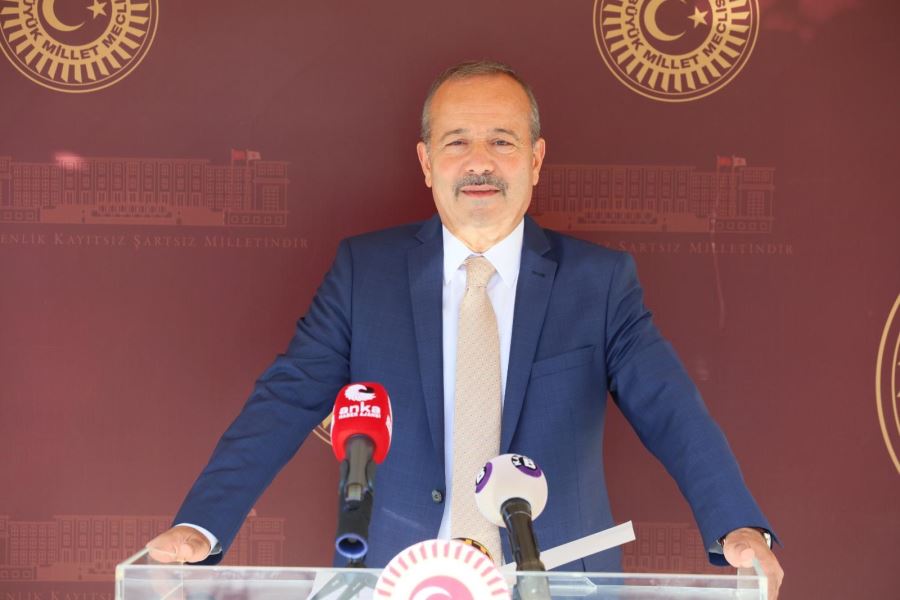 Taytak: “Bu kanun öğretmenlik mesleğinin adı konmuştur”