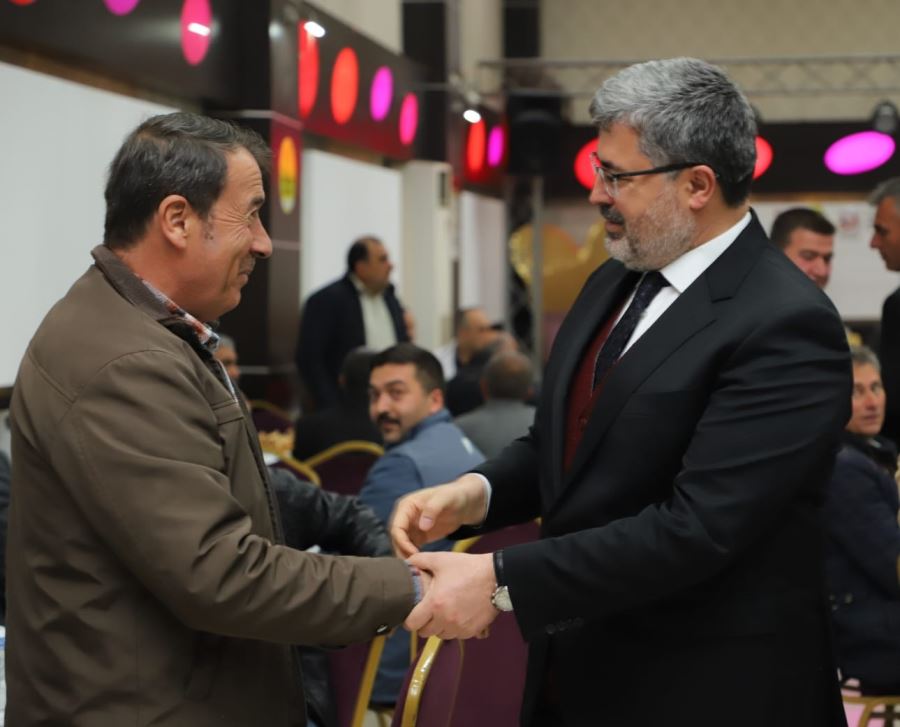 Ali Özkaya: “Ramazan’ın sevinci ve bereketini birlikte yaşıyoruz”