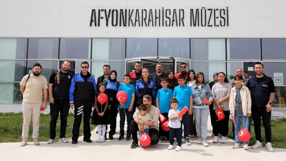 Afyon Emniyetinden Anlamlı Etkinlik