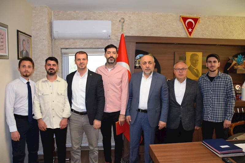 Afyonkarahisar Gençlik ve Spor İl Müdürü Kasapoğlu Çanakkale Zaferi Müsabakalarındaki Desteklerinden Ödüllendirildi