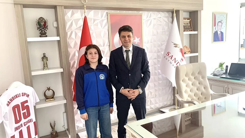 Sandıklı