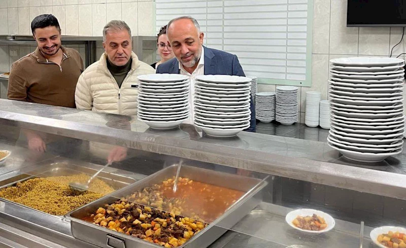 Afyonkarahisar Gençlik ve Spor İl Müdürü Öğrencilerle Aynı Sofrada Buluştu