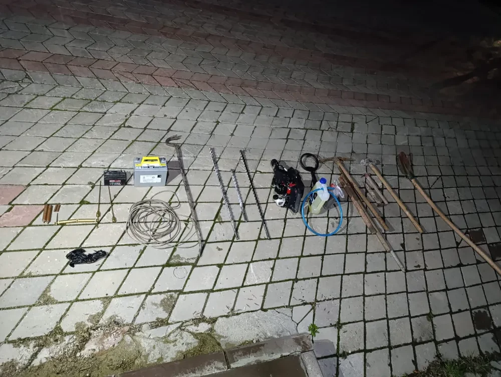 Define Peşinde Kaçış Başarısız Oldu