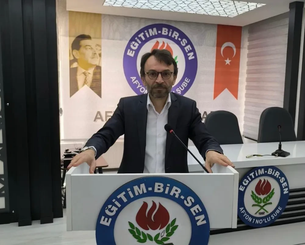 Eğitim-Bir-Sen: Öğrenciler Siyasi Manipülasyonlara Alet Edilmemeli