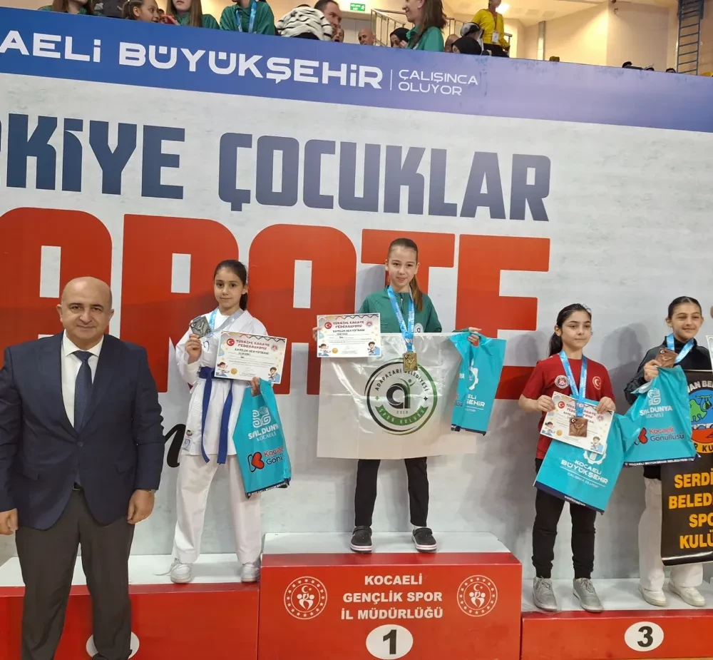 Afyonkarahisarlı Minik Karateciler Balkan Şampiyonası Yolcusu