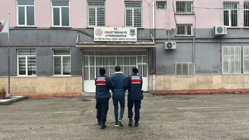 Ramazan Bayramı Tedbirleri Kapsamında Yol Kontrolünde Aranan Şahıs Yakalandı