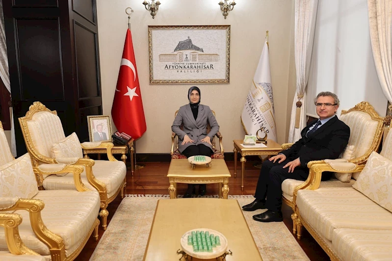 Afyonkarahisar Valisi, Cumhuriyet Başsavcısını Makamında Ağırladı