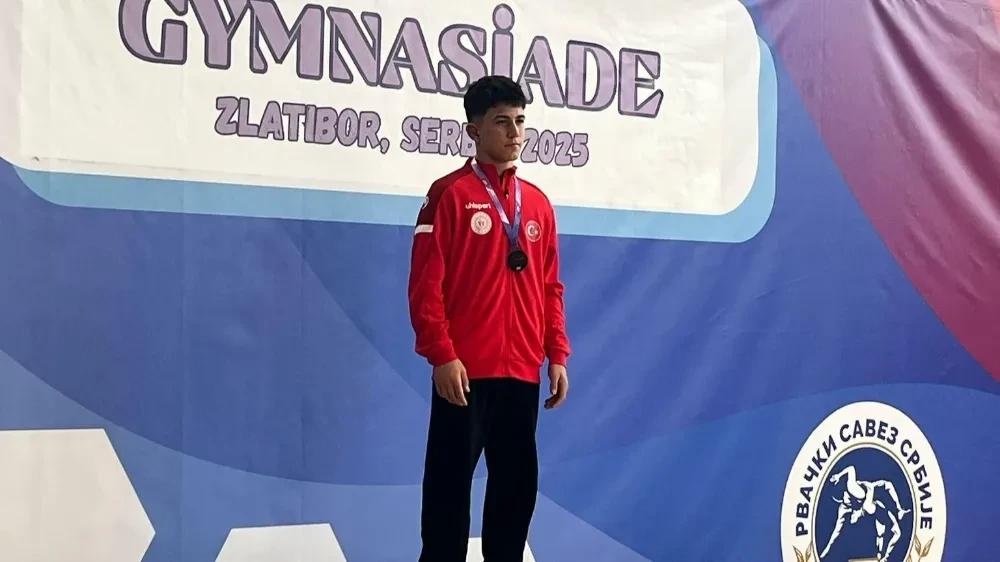 Afyonkarahisar SEM Sporcusu Arif Bulut’tan Dünya Arenasında Büyük Başarı