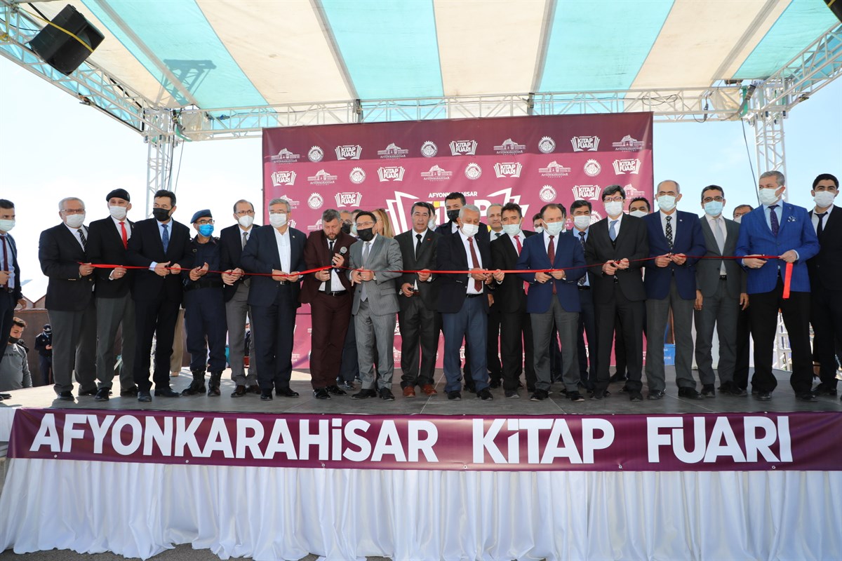 ABDİOĞULLARI?NDAN KİTAP FUARI TEŞEKKÜRÜ